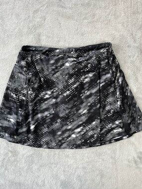 Slazenger Golf Skort sz M Pickleball Tennis Activewear Athletic Sporty Graphic